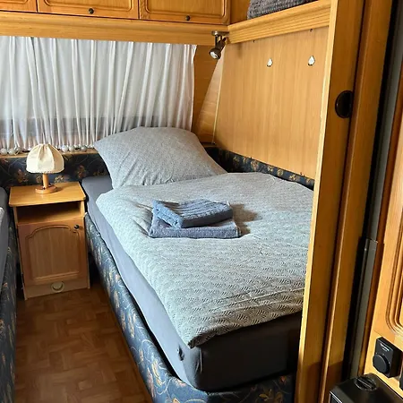 Blockhuette Mit Wohnwagen Direkt Am Bikepark Und Skilift Отель